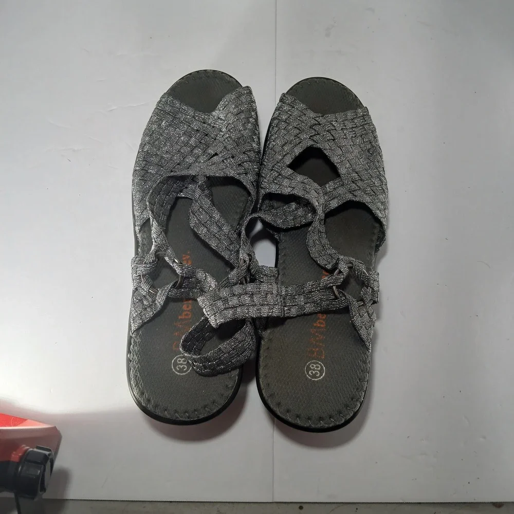 Bernie Mev Wedge Sandals 38 Silver Black Metallic Woven Elastic Platform Comfort